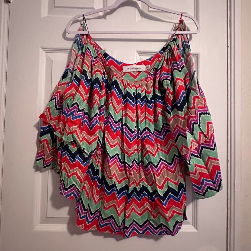 T-bags Los Angeles Womans layered Flame Top Cold Shoulders Size XS